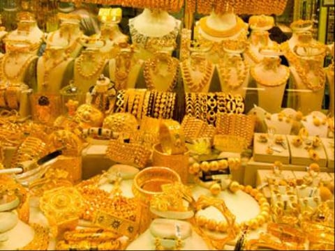 Gold bounces back by Rs 40 to Rs 27,110; Silver up by Rs 15 to Rs 37,125