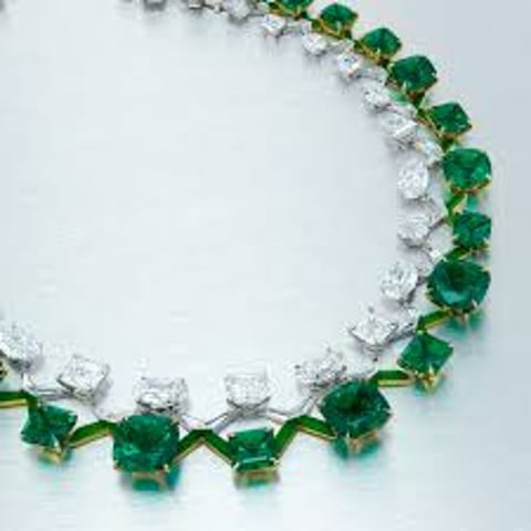 Boghossian's emerald necklace sells for US$7 million at Christie's