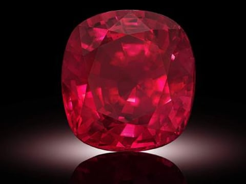 Sotheby's to auction 55.22ct Estrella De Fura